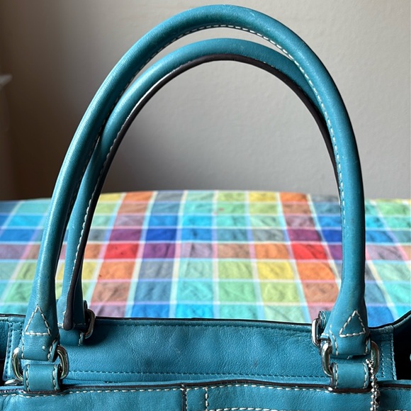 💐 COACH BLUE TEAL LEATHER HANDBAG  💐 - Picture 14 of 16